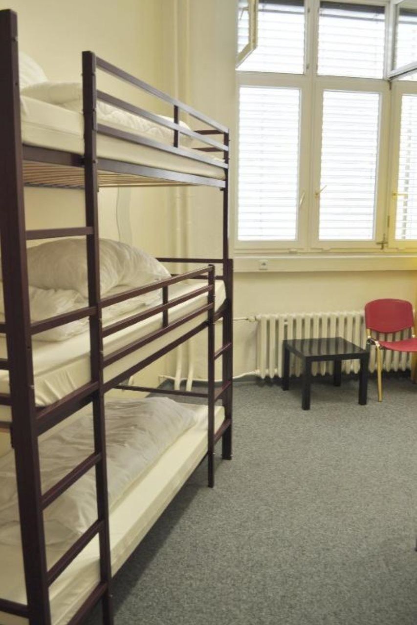 All In Hostel Берлин Экстерьер фото